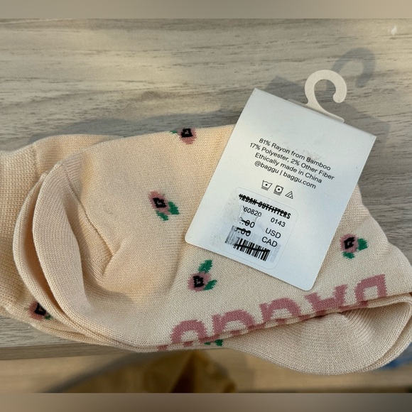 NWT! Baggu Rosette Crew Socks Cottagecore Coquette Feminine Casual - Picture 2 of 4